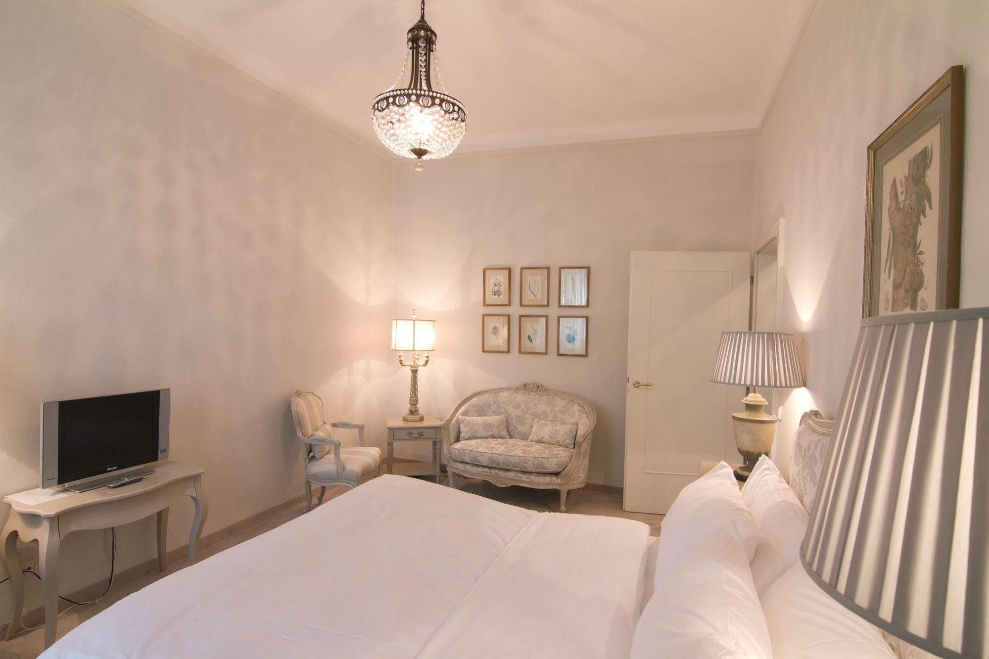 Hotel Romerbad 바덴바일러 외부 사진